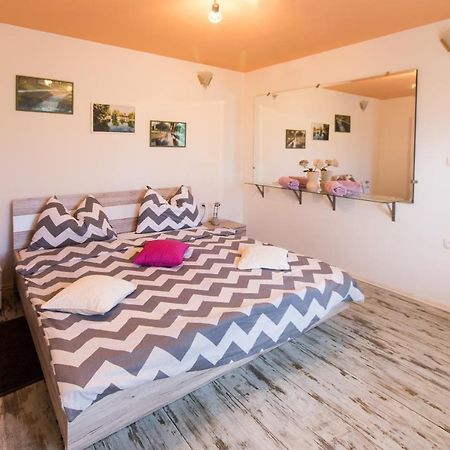 Apartment Stipe Солин Екстериор снимка